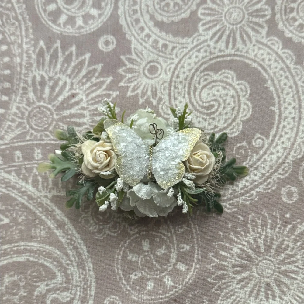 Floral Butterfly Hair Clip - Cream and Green